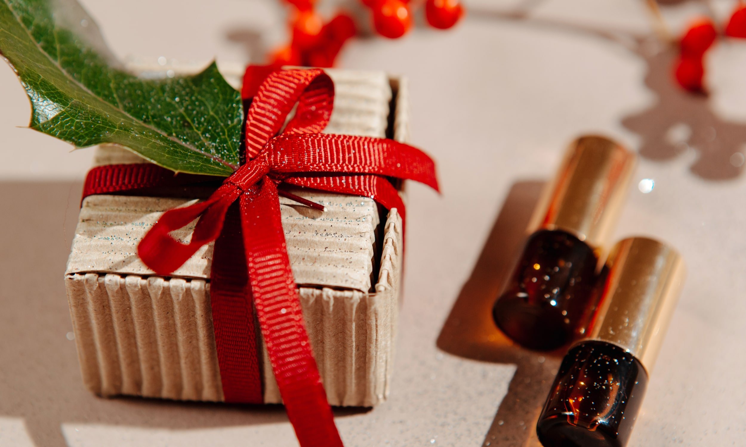 парфюмерия и косметика в подарок на рождество
