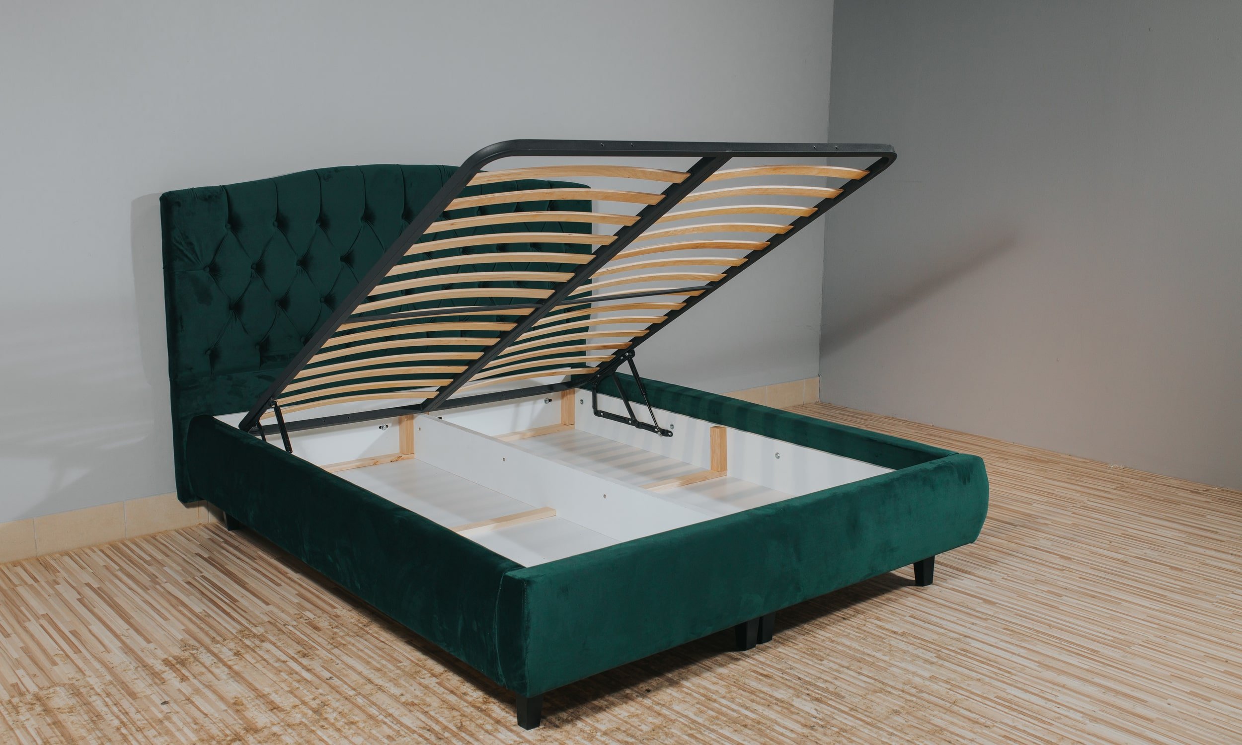 велюровая кровать для спальни с ящиком для постельного белья