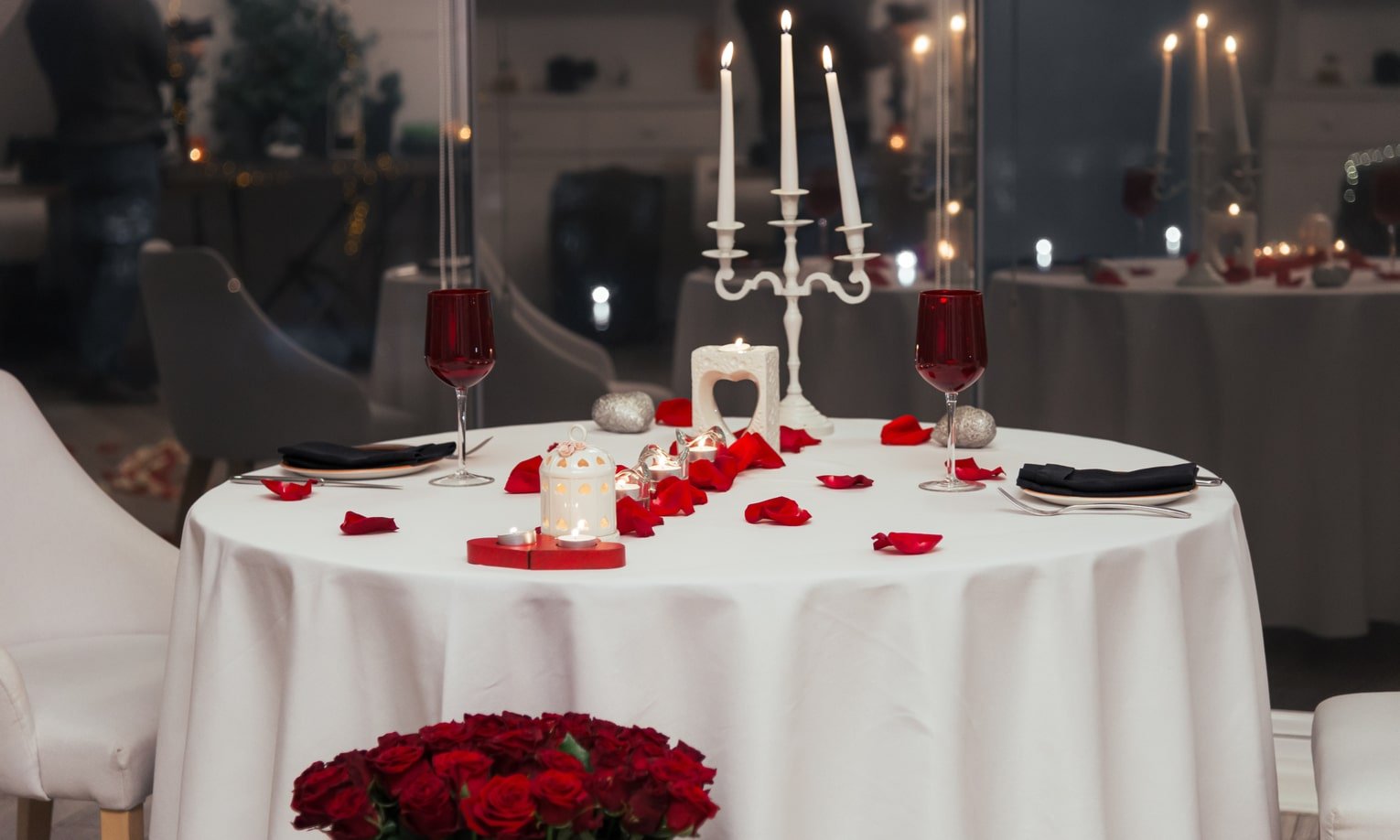 romantiline valentinipäeva õhtusöök