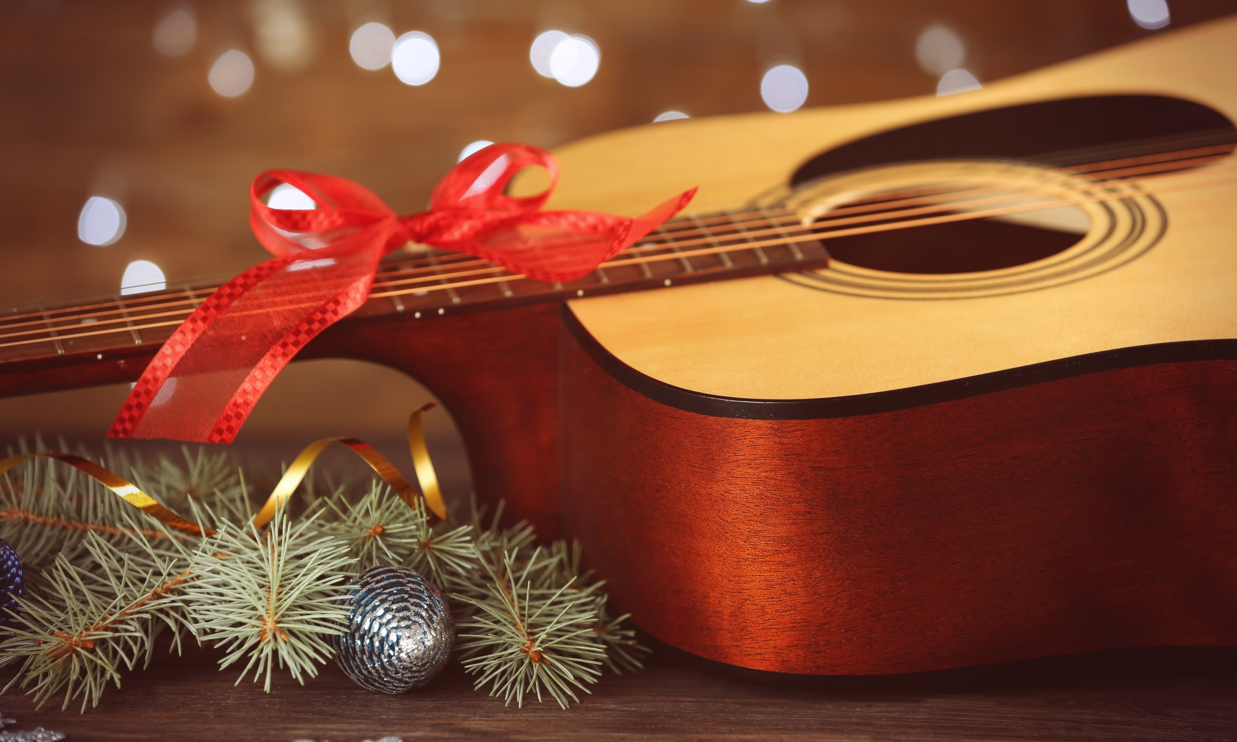 гитара в подарок на рождество
